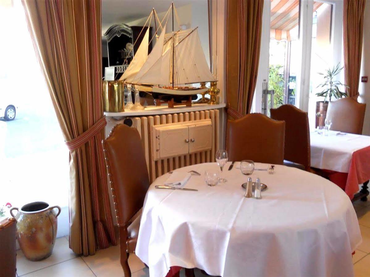 Hotel De Bretagne Dol Centre Ville - Hotel Et Restaurant 多尔德布列塔尼 外观 照片